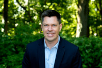 Steve Hough- headshot